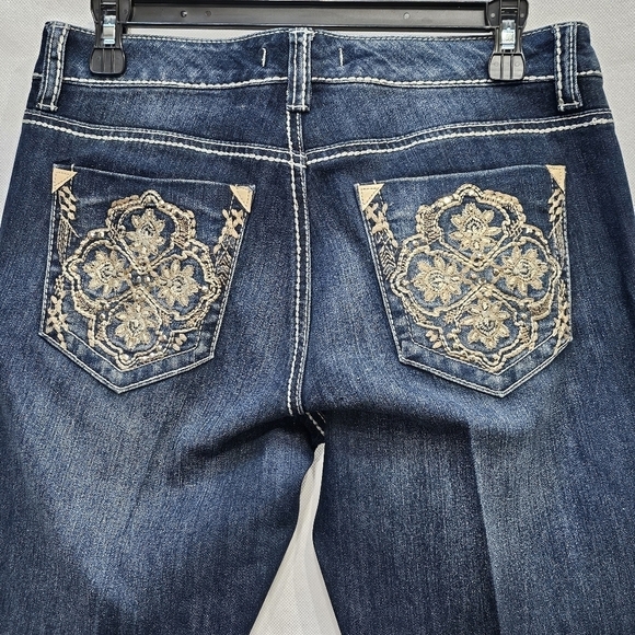 Nine West Vintage America Bootcut Embroidered & Beaded Dark Denim Jeans Sz 4/27 - Picture 4 of 7